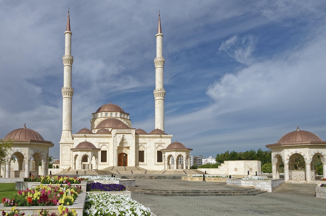 Oman Ministry of Labour building Muscat — ওমান ওয়ার্ক ভিসা